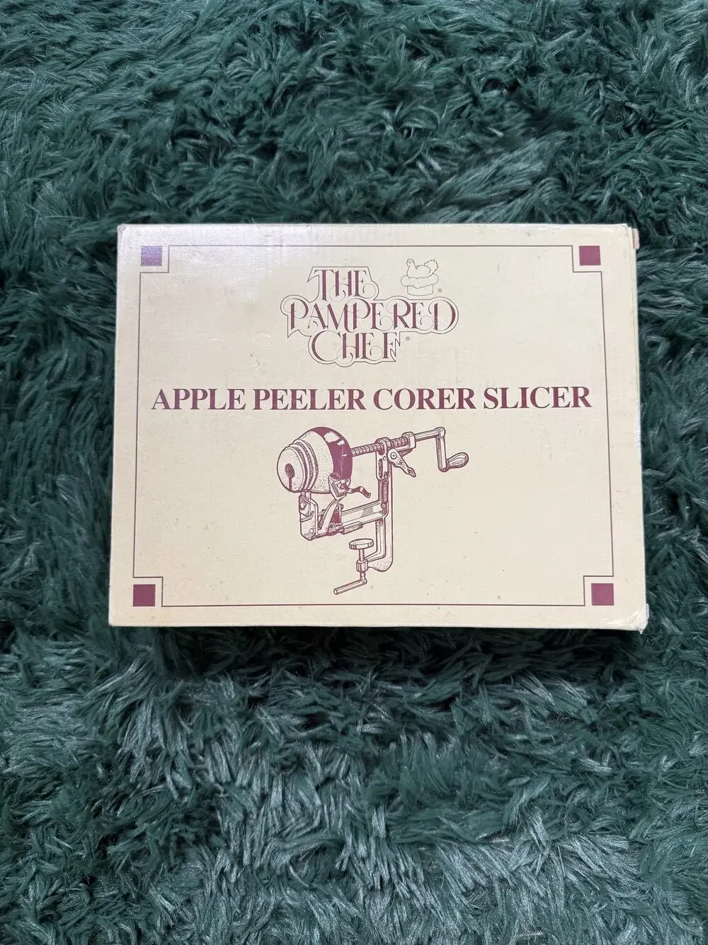 The Pampered Chef Apple Peeler Corer Slicer Manual Hand Crank Clamp-On Base Tool